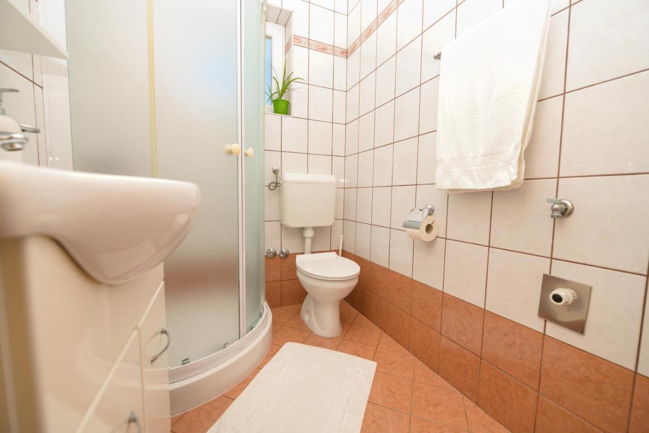 Apartmani Noris Martinscica  Exterior photo
